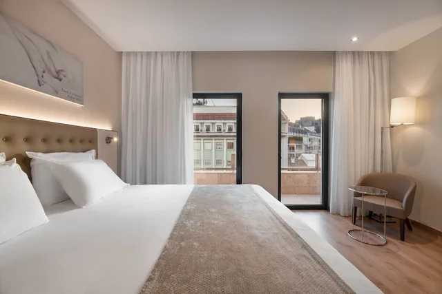 Room, Double or Twin Bed, Eurostars Das Letras 4/10