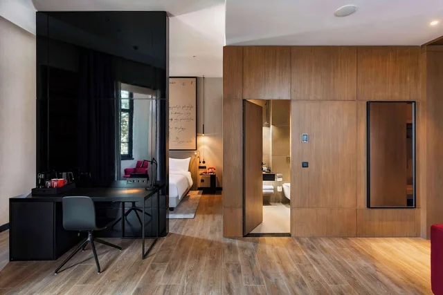 جناح جونيور بسريرين منفصلين، Radisson RED Tbilisi 4/5