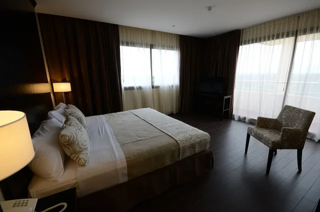 غرفة قياسية بسرير كينج، Grand Crucero Iguazú Hotel 2/4