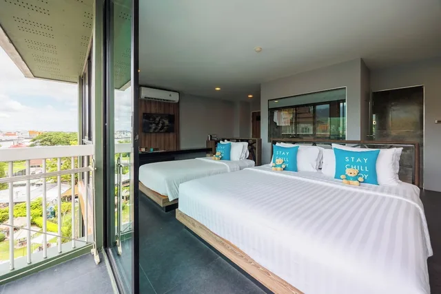 Studio, Suite, Triple, 1 Queen and 1 Single Bed, Cross Vibe Chiang Mai Decem 4/10