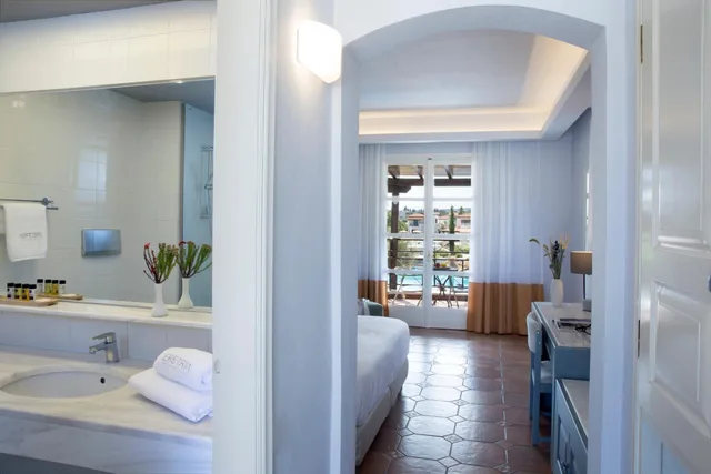 Bungalow Harmony Pool View، Zeus Eretria Resort 10/10