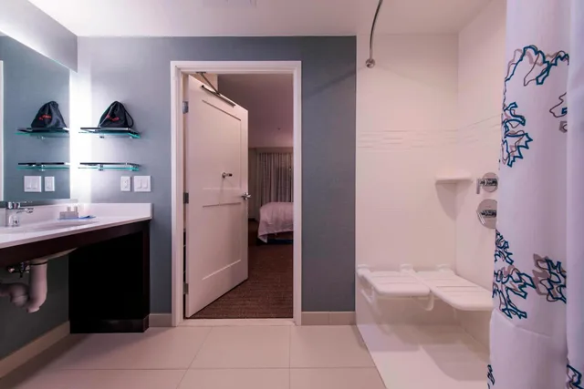 غرفة بسرير كينج لذوي الإعاقة، Residence Inn Nashua 10/10