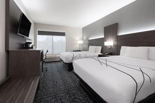 غرفة بسريرين كوين لذوي الإعاقة، La Quinta Inn & Suites by Wyndham Muskogee 5/10