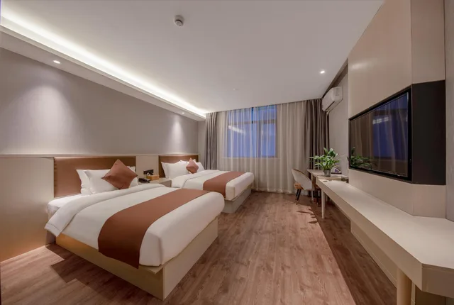 غرفة ديلوكس بسريرين منفصلين، GYA Shanghai Long Distance Passenger Terminal Hotel 1/3