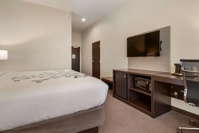 غرفة بسرير كينج لذوي الإعاقة، Sleep Inn Boardman 2/5