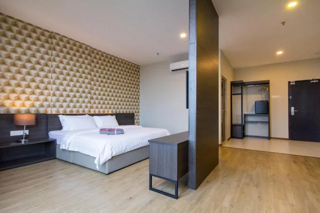 جناح رئاسي بسرير مزدوج، OMG Hotel 1/4