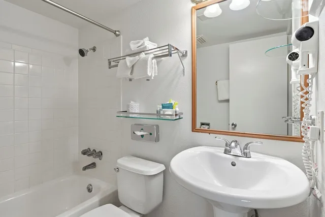 Room, Queen Bed, Village View، Alsi Resort 2/3