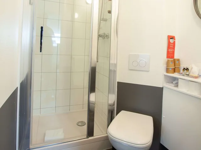 غرفة قياسية بسريرين منفصلين، IBIS CHERBOURG LA GLACERIE 7/9