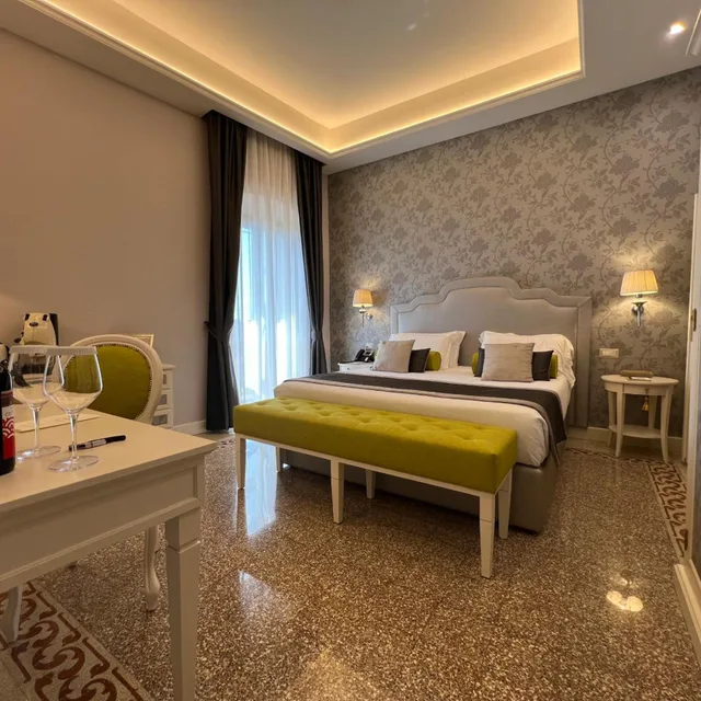 جناح تنفيذي، San Gemini Palace 5/7