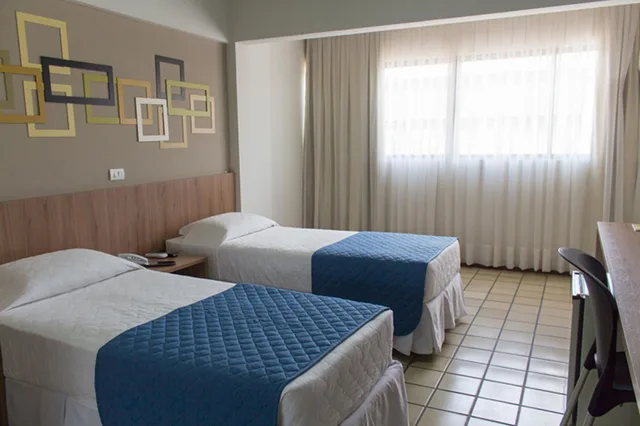 غرفة رباعية بأربعة أسرّة، MONZA PALACE HOTEL 2/3