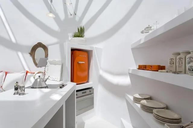 فيلا ديلوكس بسريرين منفصلين وسريرين كوين بإطلالة على البحر بـ5 غرف نوم بمسبح خاص، Kamini Santorini Luxury Villas 4/4