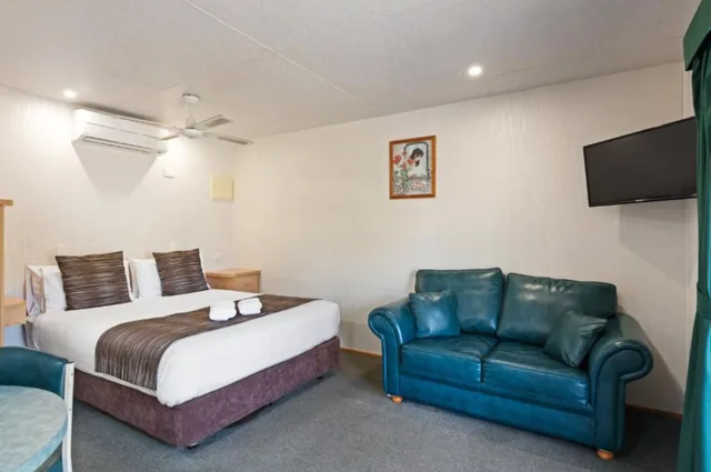 Superior, Studio, Cabin, Queen Bed، DISCOVERY PARKS - ECHUCA 1/2