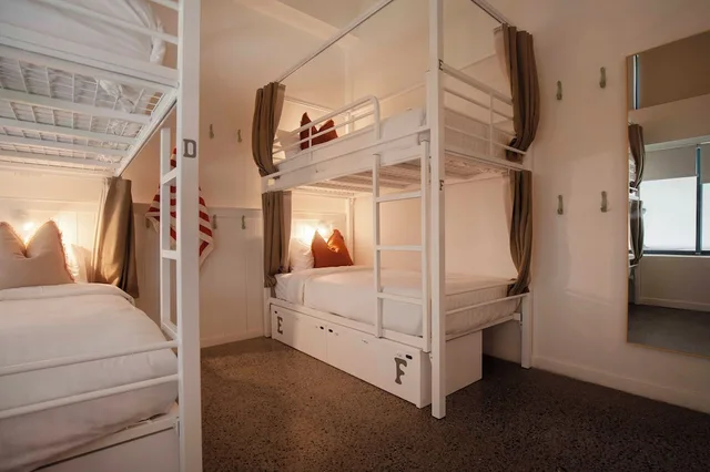 House, 6 Bunk Beds, Bunk Bed، Little Drifter Cairns 4/6