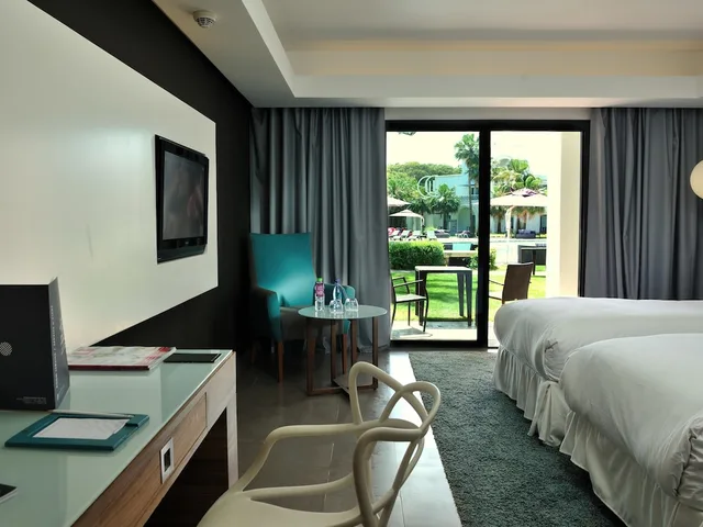 غرفة بريميوم سوبيريور بسريرين منفصلين بإطلالة على المسبح، Hotel Royal Golf and Spa Mazagan 3/5