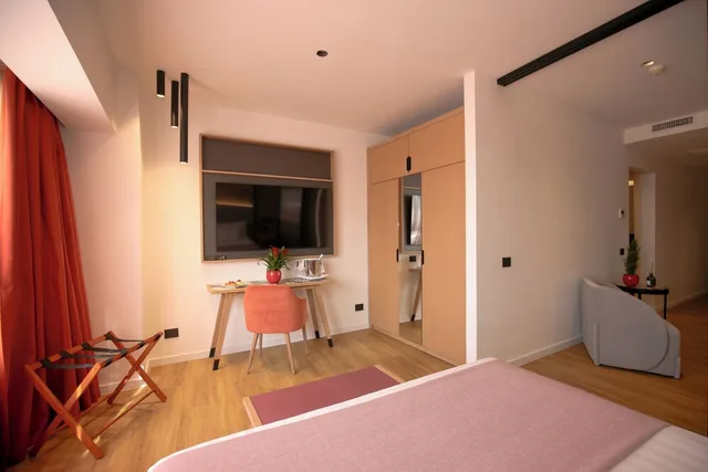 Junior Suite, Studio, Double Bed, City View، Hotel Poseidon 7/10