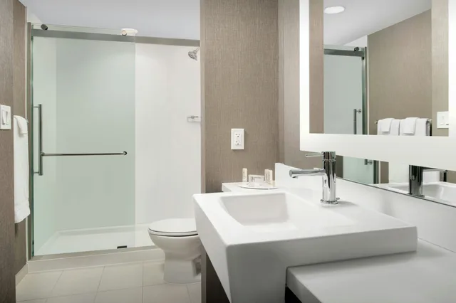جناح بسريرين كوين، SpringHill Suites by Marriott Atlanta Perimeter Center 4/4
