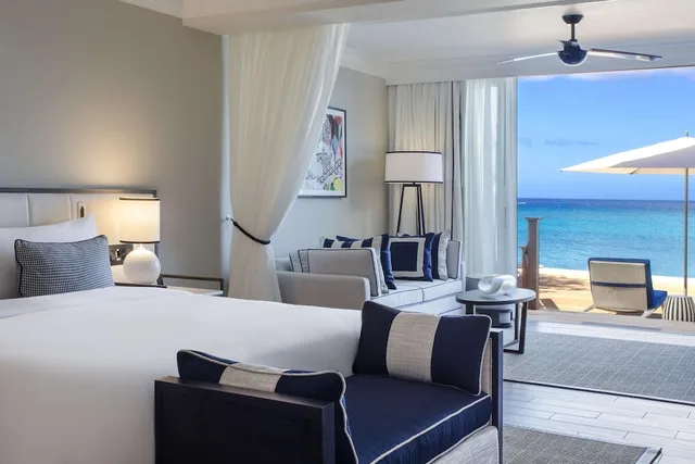 Suite, King Bed, Beach Front, Accessible، The Fairmont Royal Pavilion 2/7
