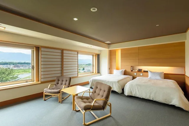 غرفة يابانية عصرية بسريرين منفصلين، Hotel Kasugai 1/1