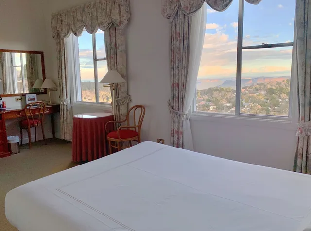 غرفة بسرير كوين بإطلالة على الجبل، Mountain Heritage Hotel And Spa Retreat 3/10