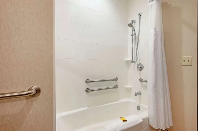 Standard, 2 Queen Beds, Accessible, Best Western Plus French Lick 9/10
