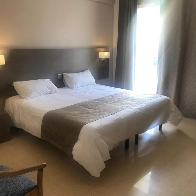 غرفة بسرير مزدوج أو سريرين منفصلين بإطلالة جزئية على البحر، Primera Hotel 5/10