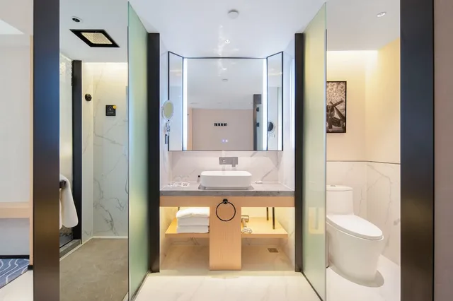 Room, Twin Beds, Garden View, REZEN SELECT Hotel Guangzhou Baiyun Airport 3/3