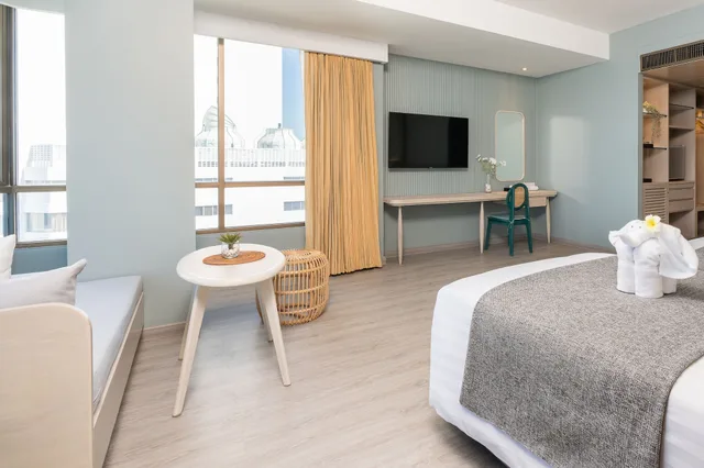 Mini, Family, Suite, 1 King and 1 Single Beds, Ocean View, COSY BEACH HOTEL 3/4