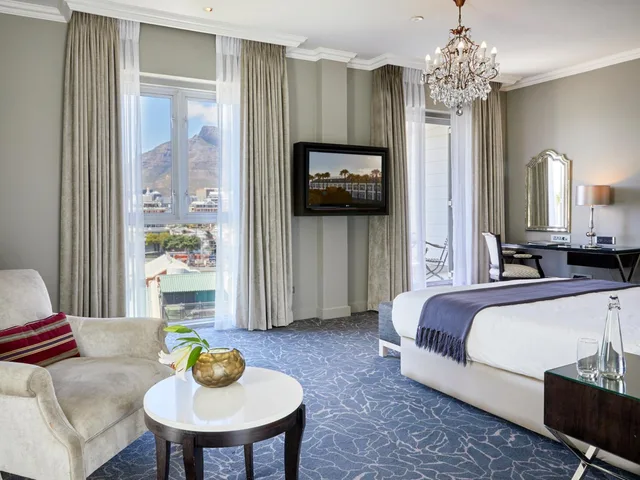 غرفة بريميوم بسرير مزدوج أو سريرين منفصلين بإطلالة على الجبل، Queen Victoria Hotel & Manor House 9/10