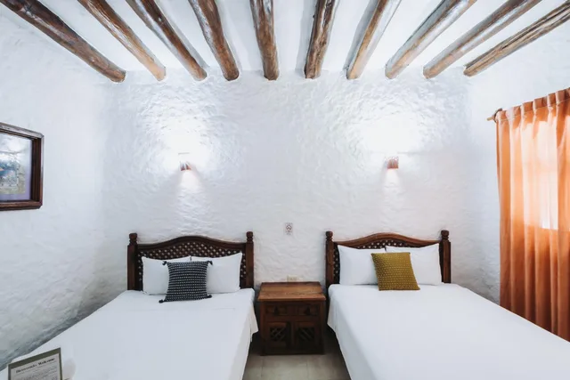 Hibiscus, 2 Double Beds، Casa Barbara 4/7