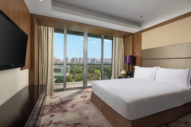 جناح بسرير فردي بغرفة نوم واحدة بمنطقة جلوس مع دخول صالة النادي لذوي الإعاقة، Crowne Plaza Shanghai Xiayang Lake 1/8