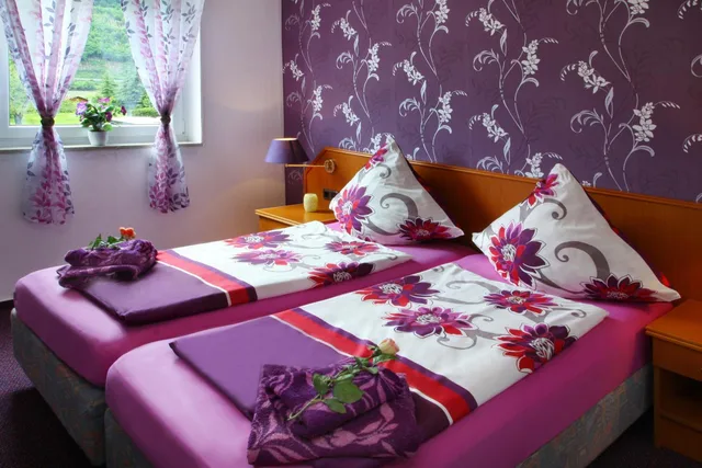 غرفة بسرير مزدوج أو سريرين منفصلين، Hotel im Rheintal 5/6