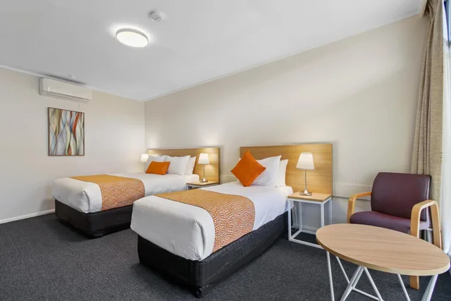 غرفة قياسية بسريرين منفصلين، Comfort Inn and Suites Lakes Entrance 3/6