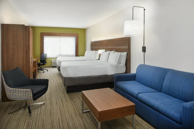 جناح بسريرين كوين، Holiday Inn Express Hotel and Suites Pensacola West-Navy Base 3/3