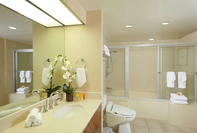 جناح كلوب بسرير مزدوج، Oasis Hotel Waikiki 4/4