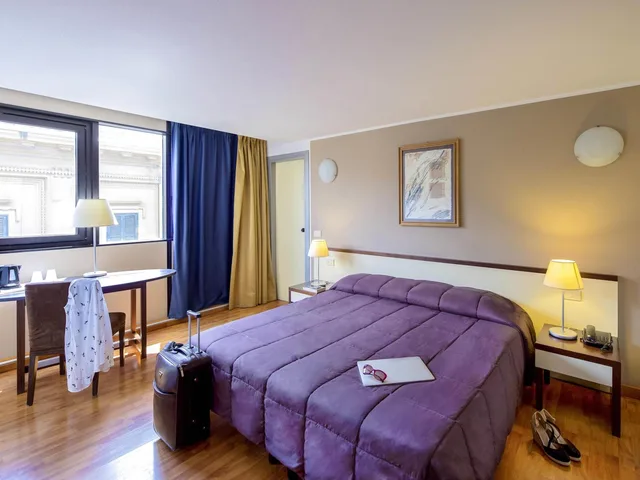 غرفة قياسية بسرير كينج، Cristal Hotel Palermo 3/10
