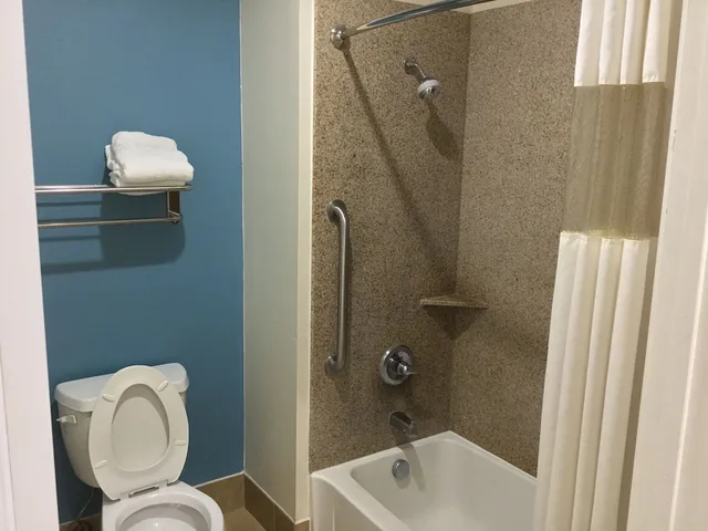 Efficiency, Standard, King Bed، Days Inn By Wyndham Humble/Houston Intercontinental Airport 8/9