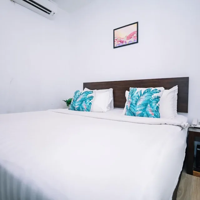 Standard King Room, Swing & Pillows @ Dataran Merdeka Kuala Lumpur 2/5