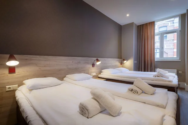 غرفة رباعية، Amsterdam Downtown Hotel 2/2