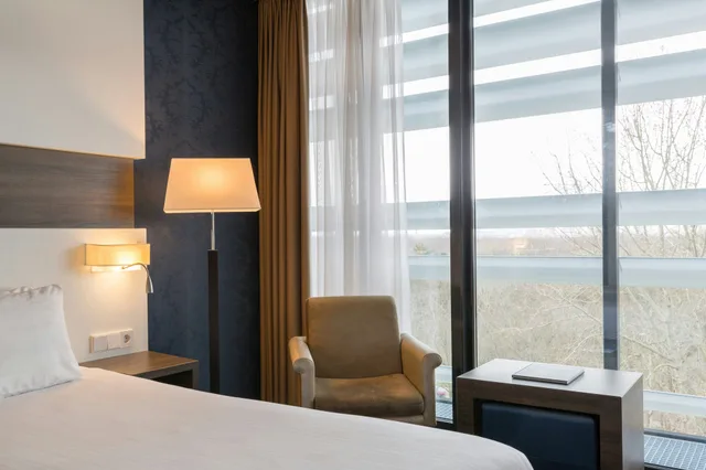 غرفة ديلوكس بسرير كينج، Leonardo Royal Hotel Den Haag Promenade 8/9