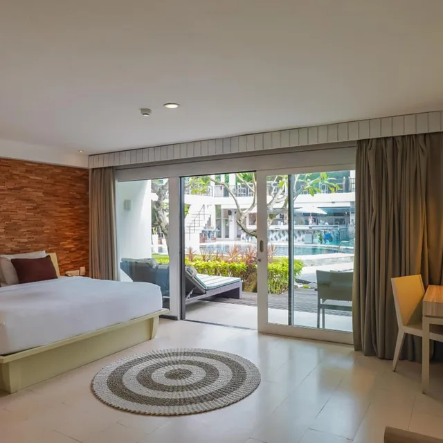 Deluxe, Pool Side، Sono Belle Bali Legian 3/9