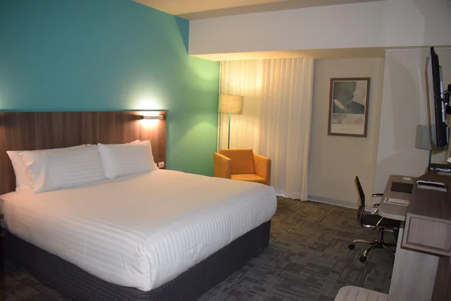 غرفة قياسية بسرير كوين، Holiday Inn Lima Airport 4/7
