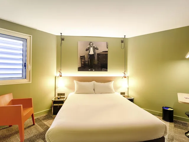 غرفة قياسية بسرير كوين، Ibis Styles Lyon Confluence Hotel 4/8