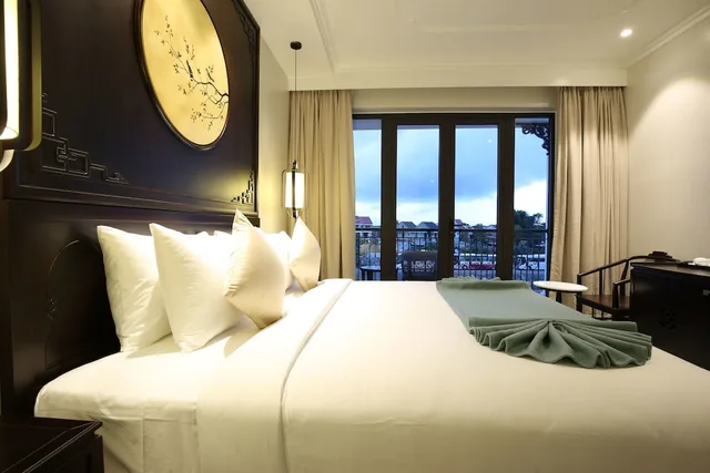 Super, Deluxe, King Bed, River View, Balcony، Laluna Hoi An Riverside Hotel & Spa 3/7