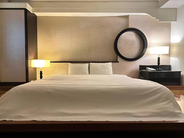 غرفة بسرير مزدوج، Well Garden Hotel 2/2