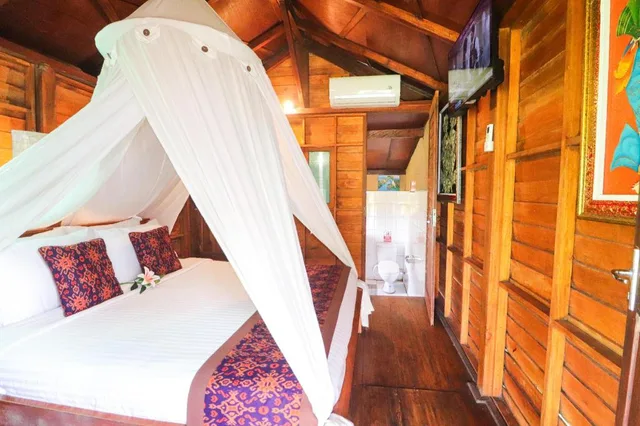 بنغل بسرير كوين، Villa Jj And Spa Ubud 9/10