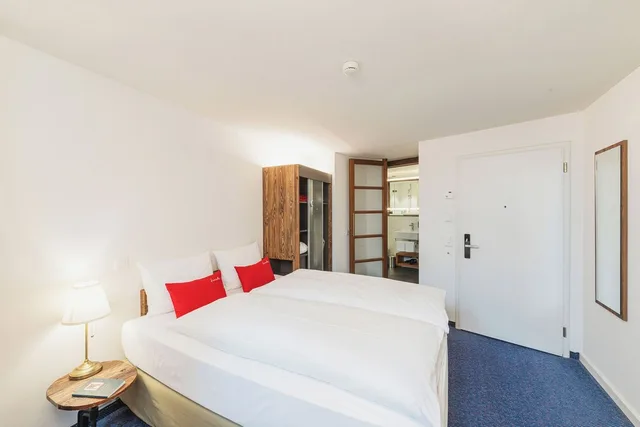 غرفة سوبيريور بسريرين منفصلين، Sorell Hotel Rueden 3/4