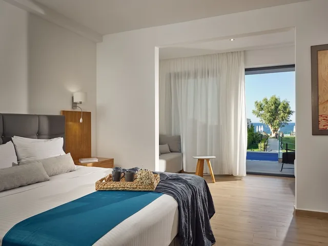 Luxury, Suite, Double Bed, 2 Sofa, Pool Access، Cavo Orient Beach Hotel 1/2