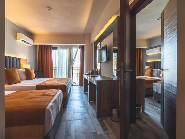 غرفة سوبيريور عائلية، Dalya Resort Aqua and Spa Hotel 2/8