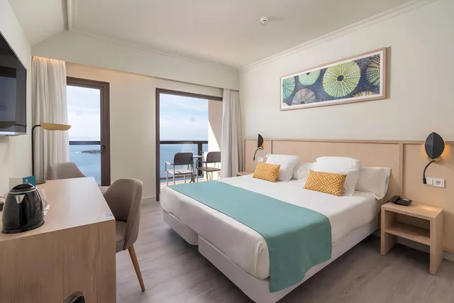 Room, Single, Double Bed, Sea Front, Balcony, AluaSoul Palma Hotel - Adults only 1/1