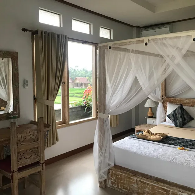 غرفة سوبيريور بإطلالة على المسبح، Raditya Villas Ubud 1/10